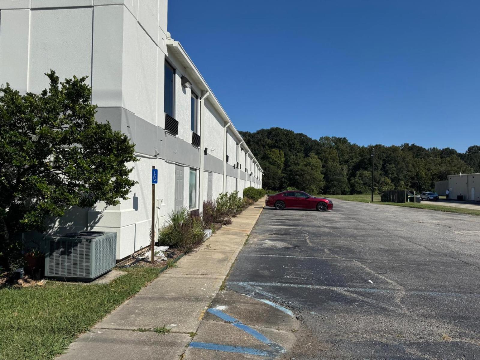 Executive Inn Baker Exterior photo